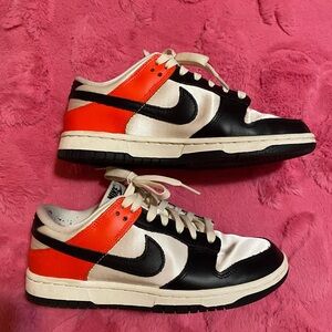 Nike Black, White, and Orange Low-Top Sneakers